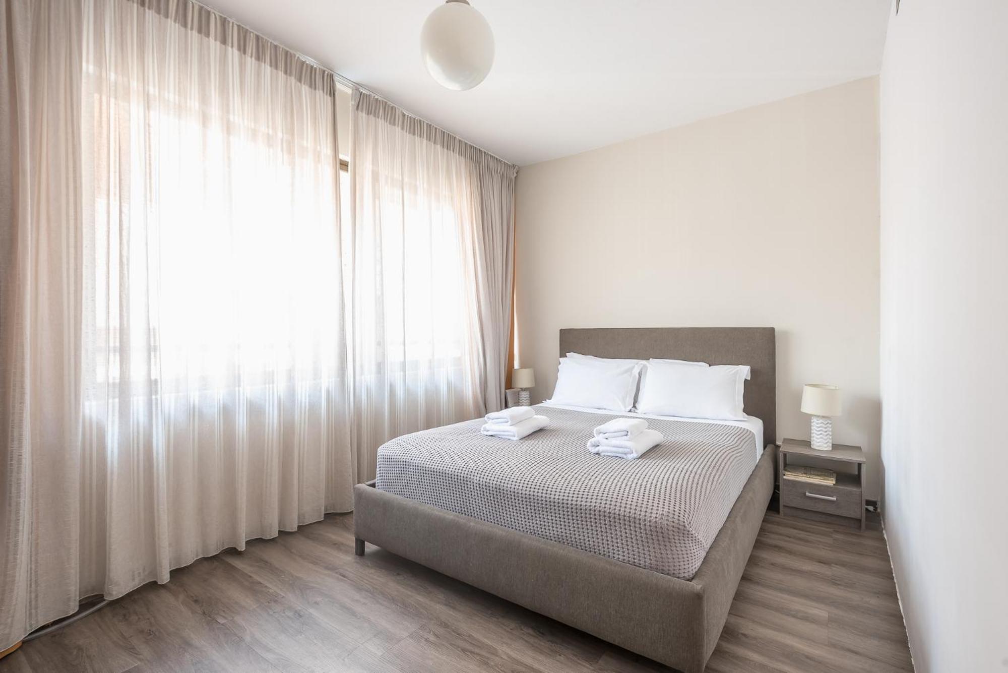 Apartment Steps From Historic Center Plaka เอเธนส์ ภายนอก รูปภาพ