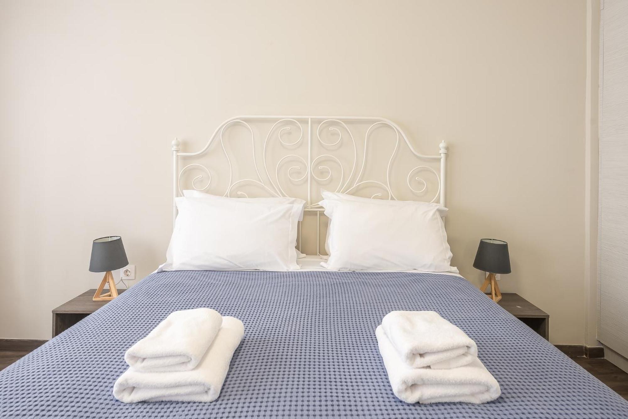 Apartment Steps From Historic Center Plaka เอเธนส์ ภายนอก รูปภาพ