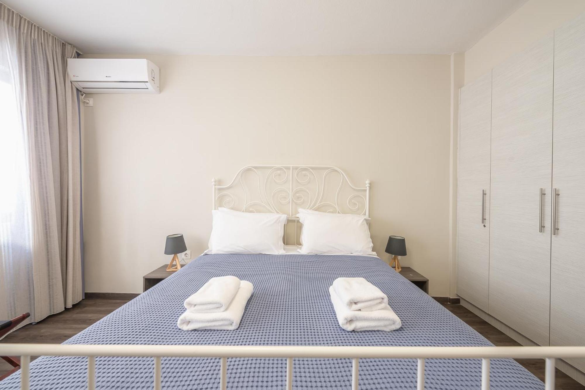 Apartment Steps From Historic Center Plaka เอเธนส์ ภายนอก รูปภาพ
