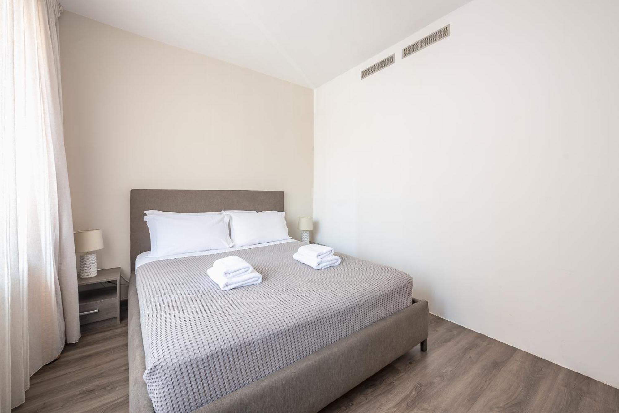 Apartment Steps From Historic Center Plaka เอเธนส์ ภายนอก รูปภาพ