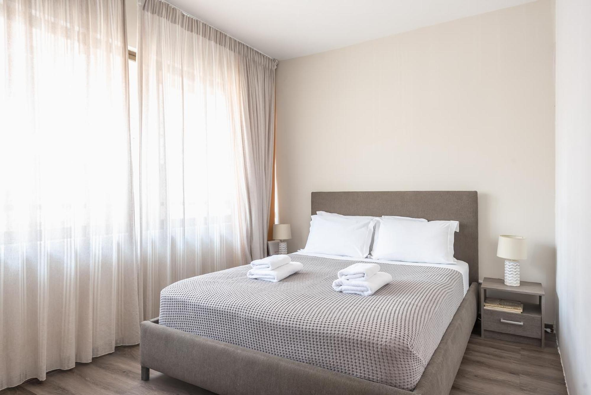 Apartment Steps From Historic Center Plaka เอเธนส์ ภายนอก รูปภาพ