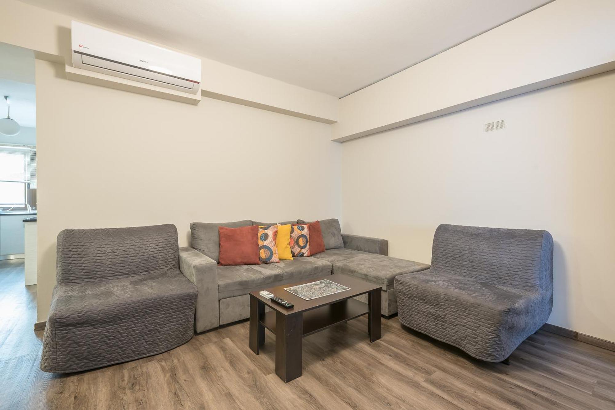 Apartment Steps From Historic Center Plaka เอเธนส์ ภายนอก รูปภาพ