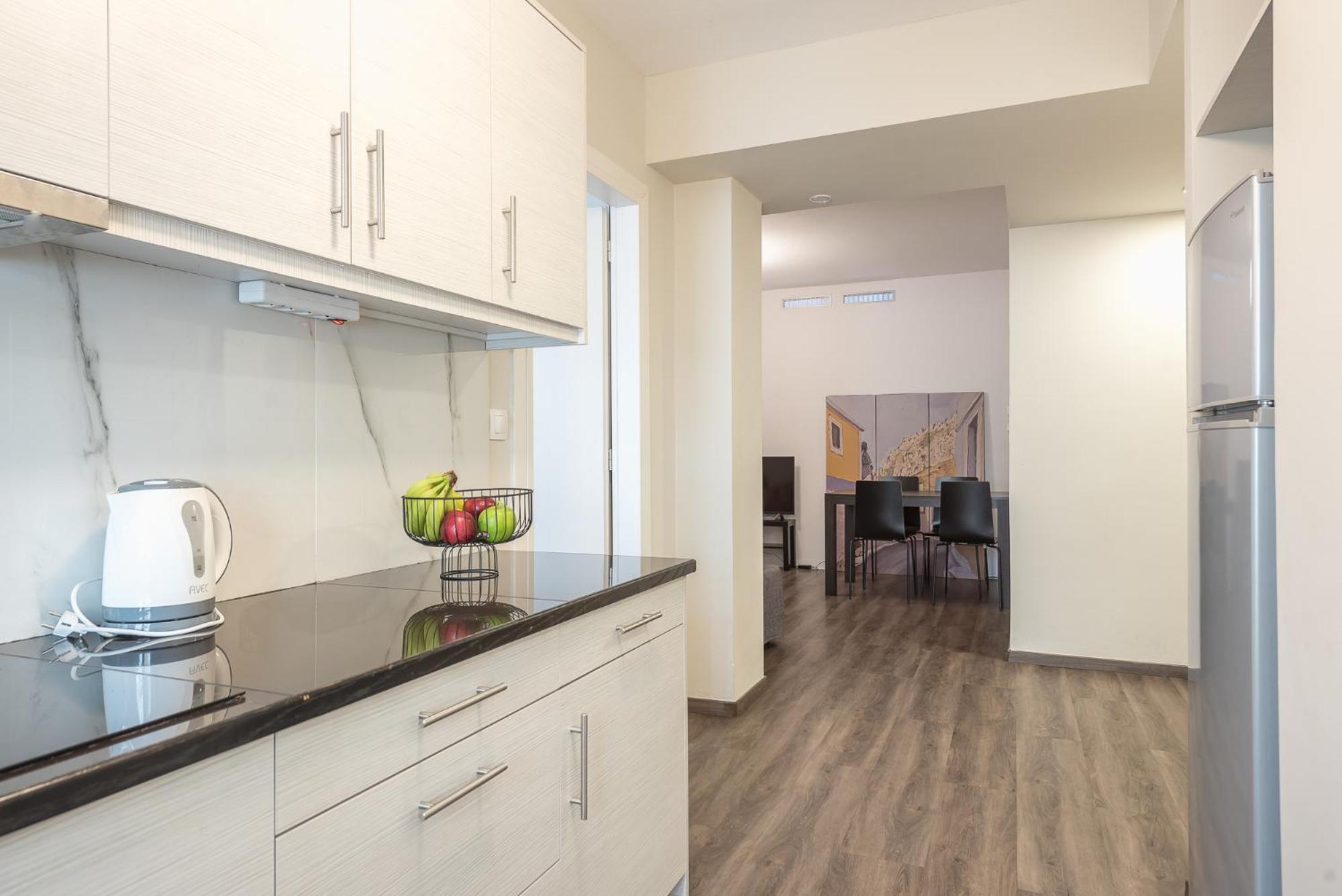 Apartment Steps From Historic Center Plaka เอเธนส์ ภายนอก รูปภาพ