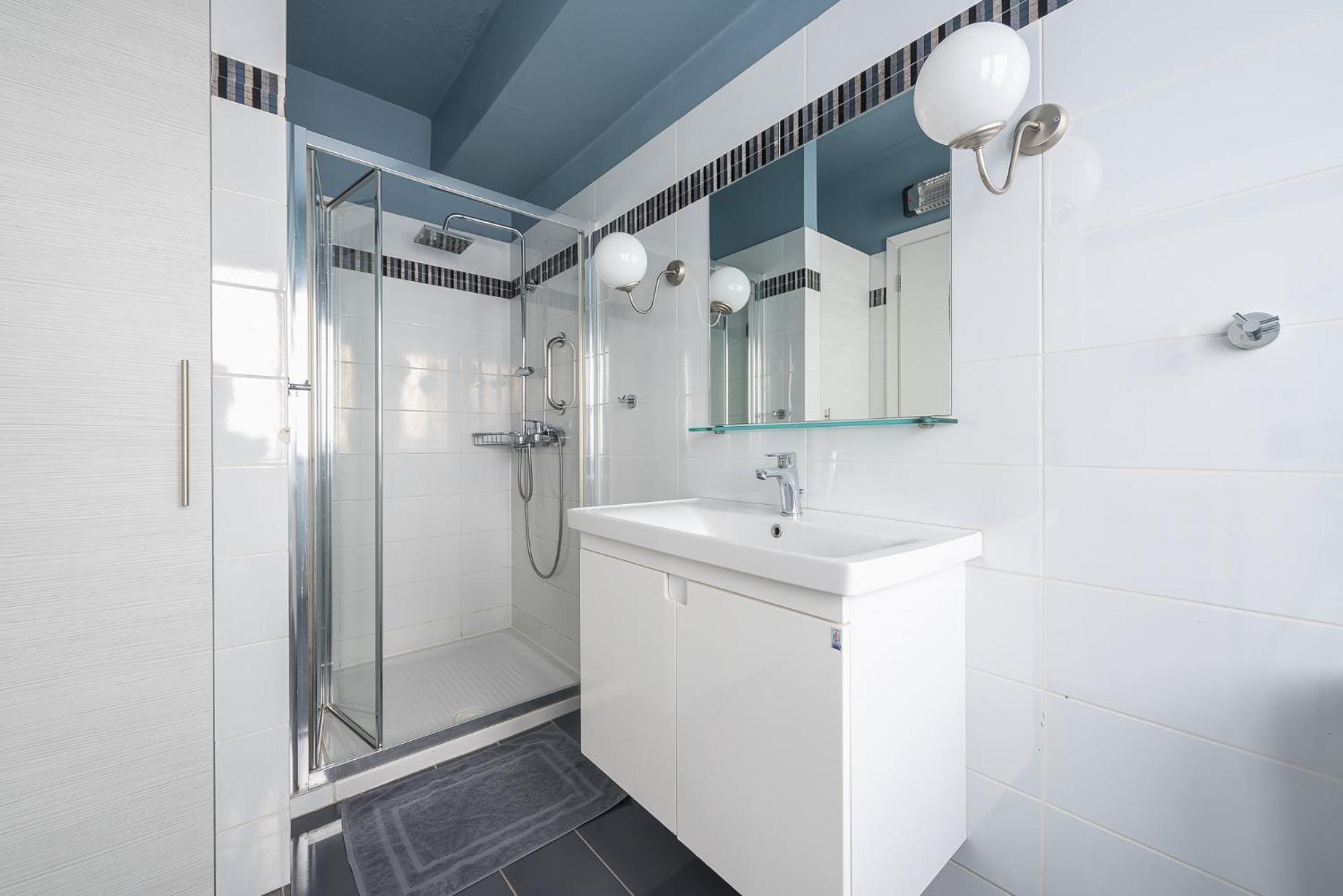 Apartment Steps From Historic Center Plaka เอเธนส์ ภายนอก รูปภาพ