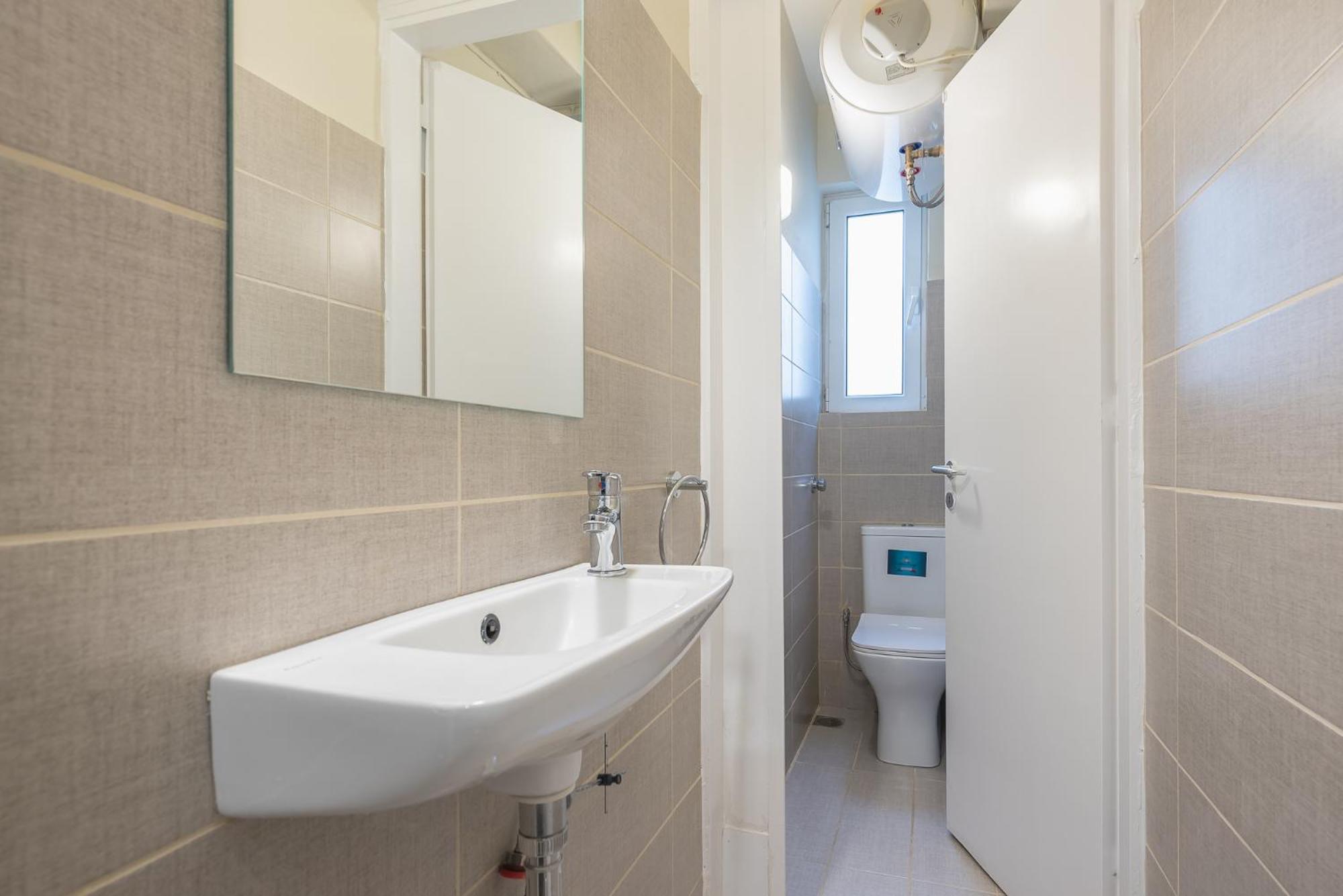 Apartment Steps From Historic Center Plaka เอเธนส์ ภายนอก รูปภาพ